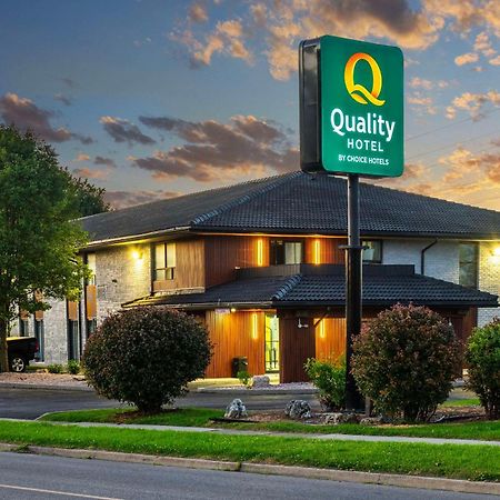 Quality Inn Chatham-Kent Exterior foto