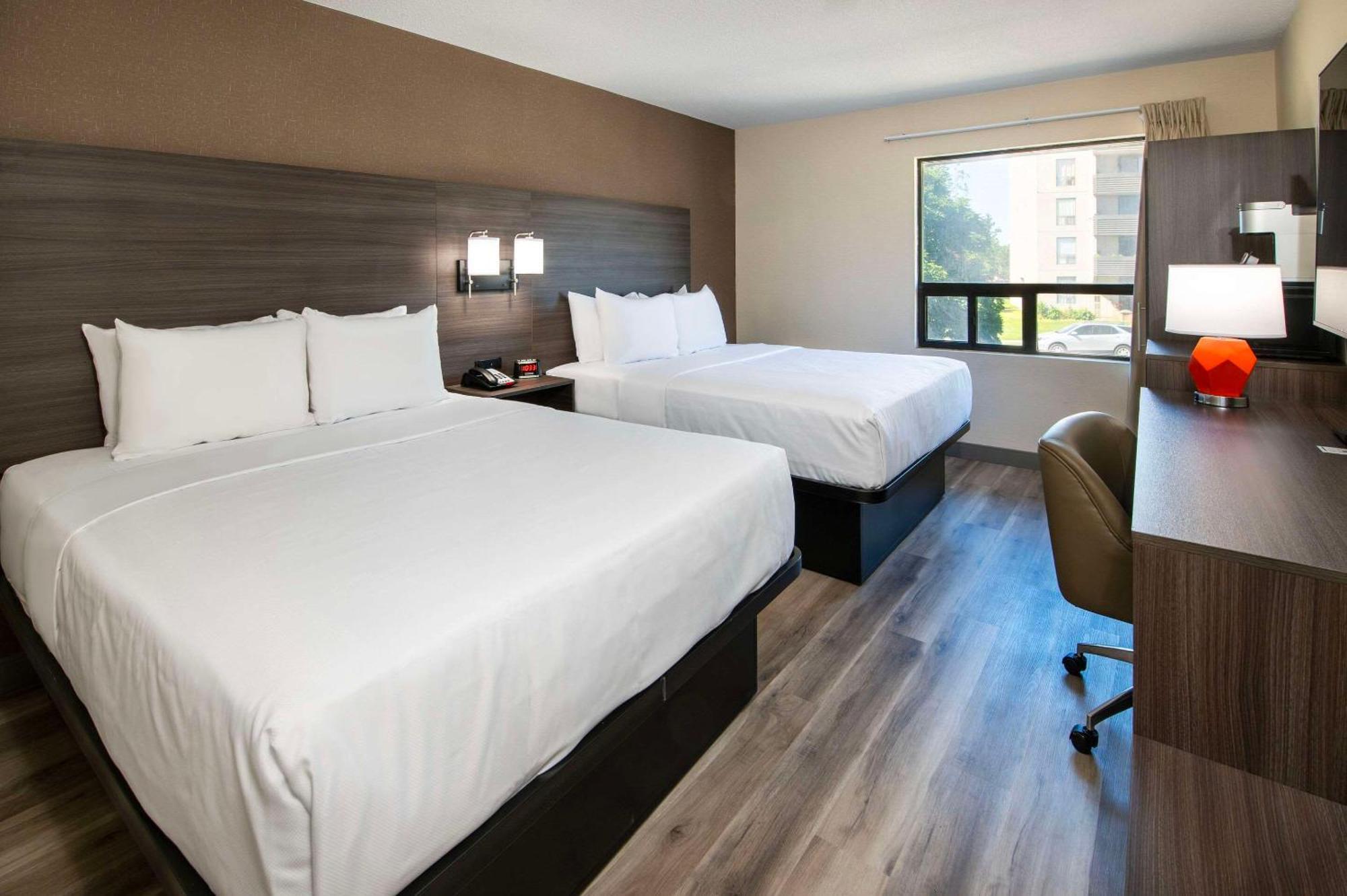 Quality Inn Chatham-Kent Exterior foto