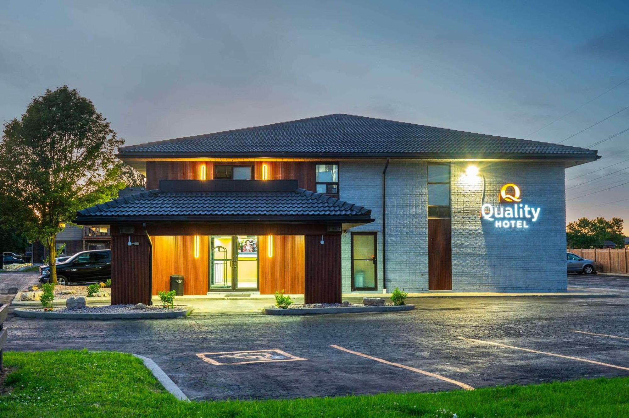 Quality Inn Chatham-Kent Exterior foto
